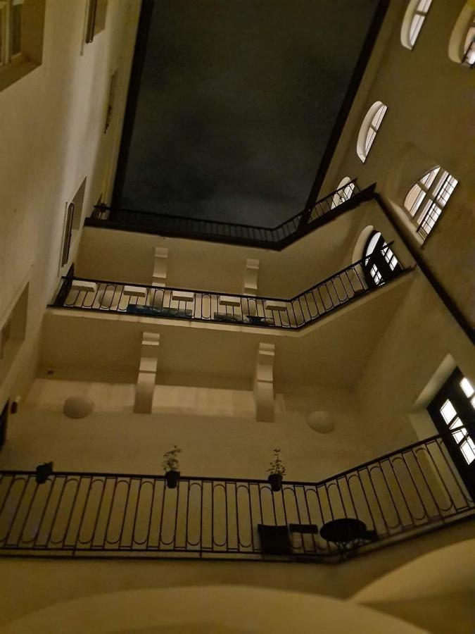 Laxmi Happy Home In Historical Prague Exterior photo